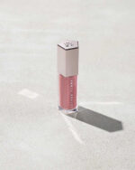 Fenty Beauty Gloss Bomb luminizer