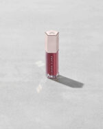 Fenty Beauty Gloss Bomb luminizer