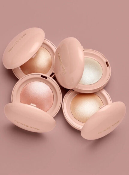Rare beauty silky touch Powder Highlighter
