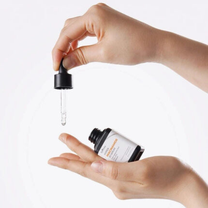 Isntree hyper niacinamide