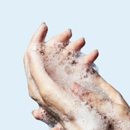 Anua 8 Hyaluronic Acid Hydrating Gentle Foaming Cleanser